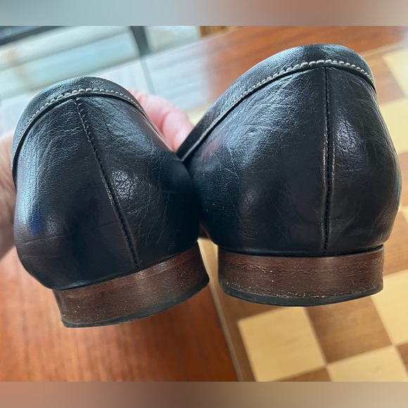 Prada Leather Black Flats 40 EU / 9.5 US Authentic Italian - Picture 2 of 12